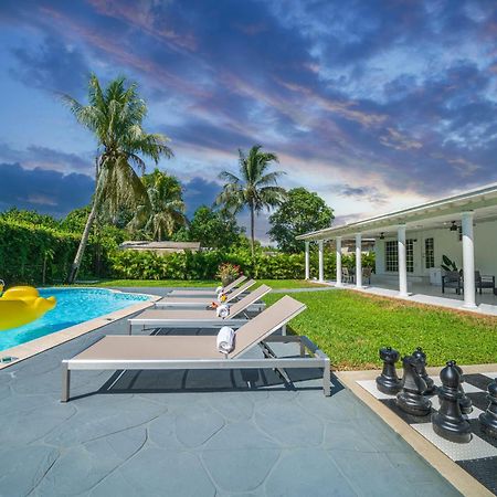 Villa New Tropical Oasis Retreat In Miami Exterior foto