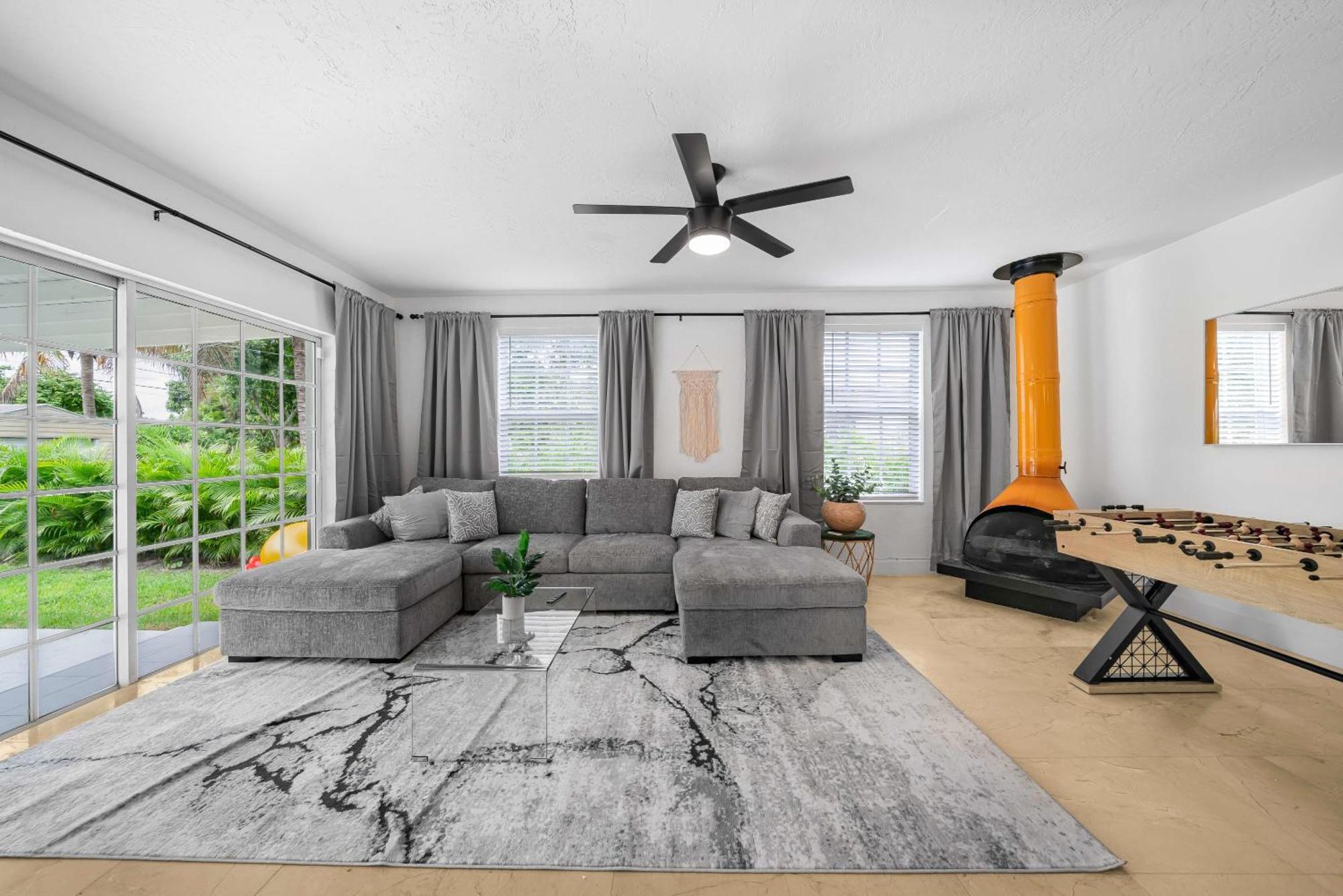Villa New Tropical Oasis Retreat In Miami Exterior foto